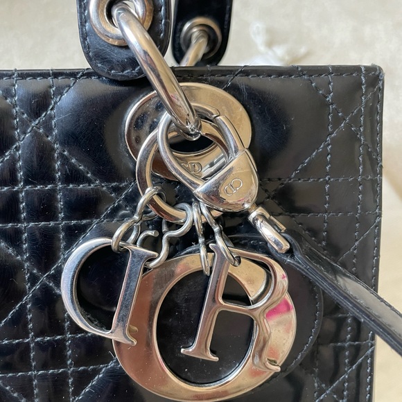 Christian Dior Medium Lady Bag w/ Strap & dust bag - Picture 14 of 15